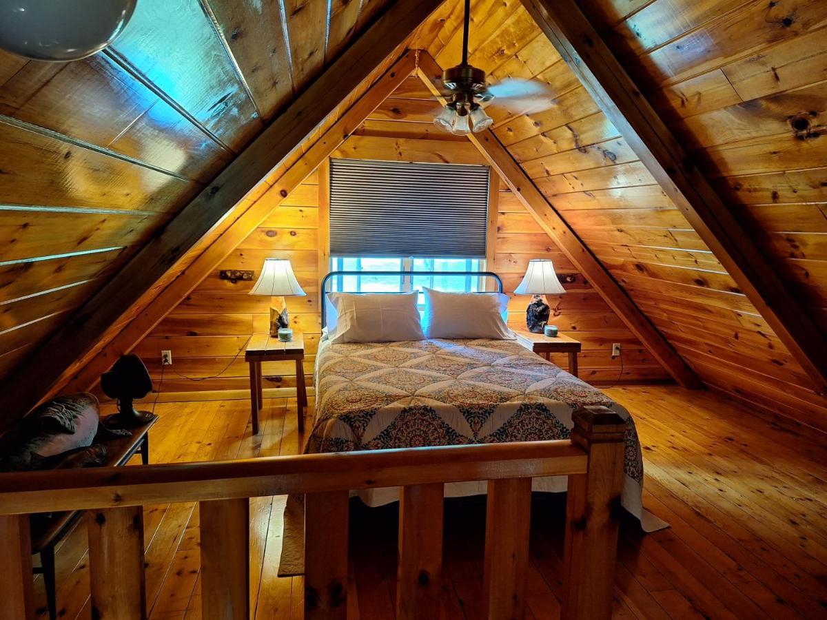 Neshannock Creekside Log Cabin Volant Esterno foto